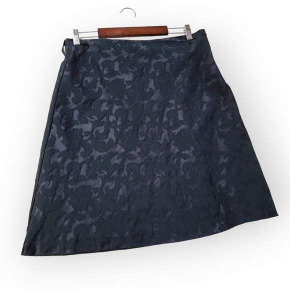 Old Navy Dresses & Skirts - NEW Vintage Old Navy Black Brocade Skirt Size 10